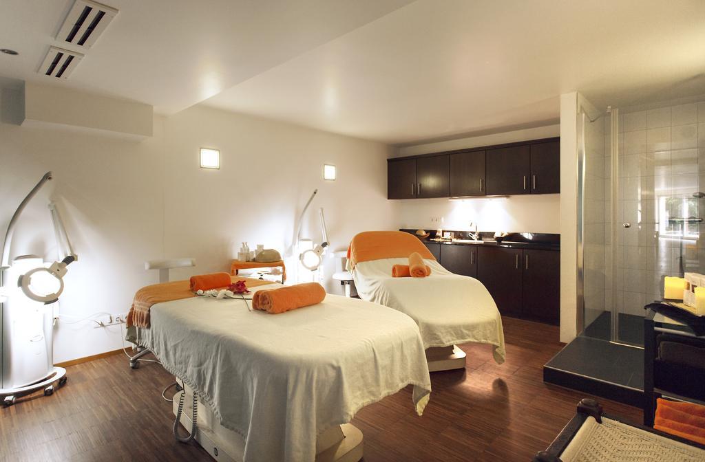 Romantik Hotel Johanniter-Kreuz Иберлинген Экстерьер фото